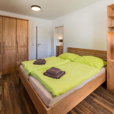 Sommer Hirsch Fuer 4 Personen *